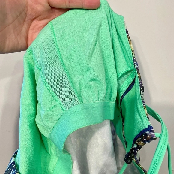 Lululemon | Women's Green Purple Dot Patterned Crossback Athletic Tank Size 8 - Picture 6 of 6